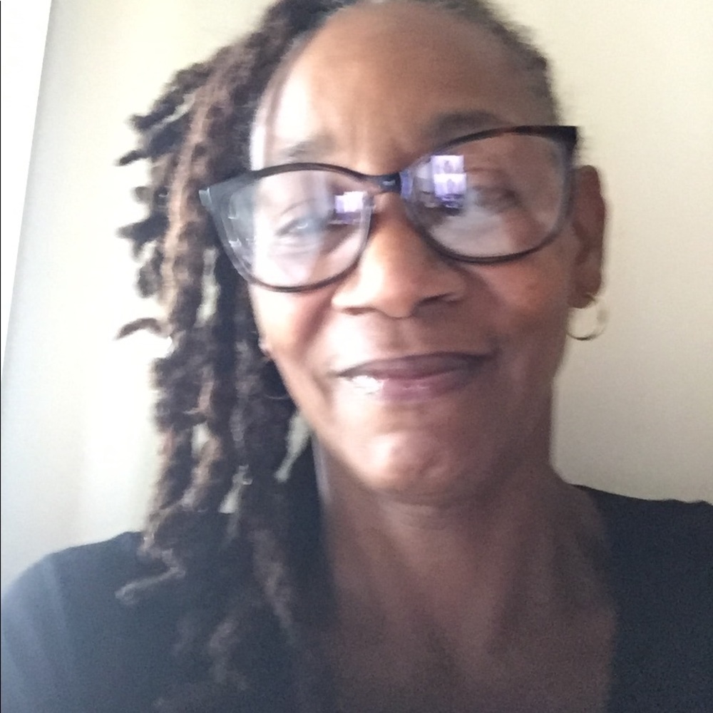 Meet your Posher, Joann